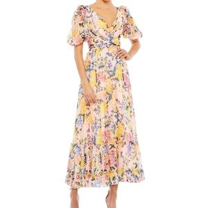 Mac Duggal Floral Tiered Hem Dress, Puff Sleeves, size 8, NWT, Chiffon